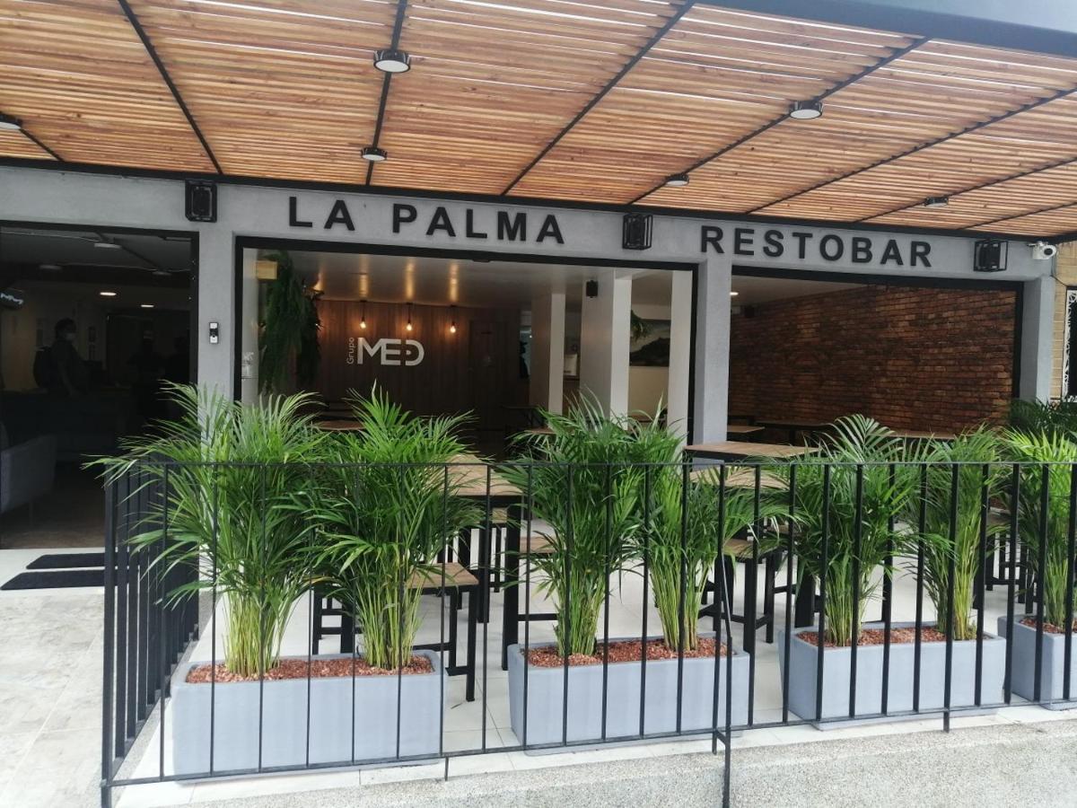Med la palma Hotell Medellín Eksteriør bilde