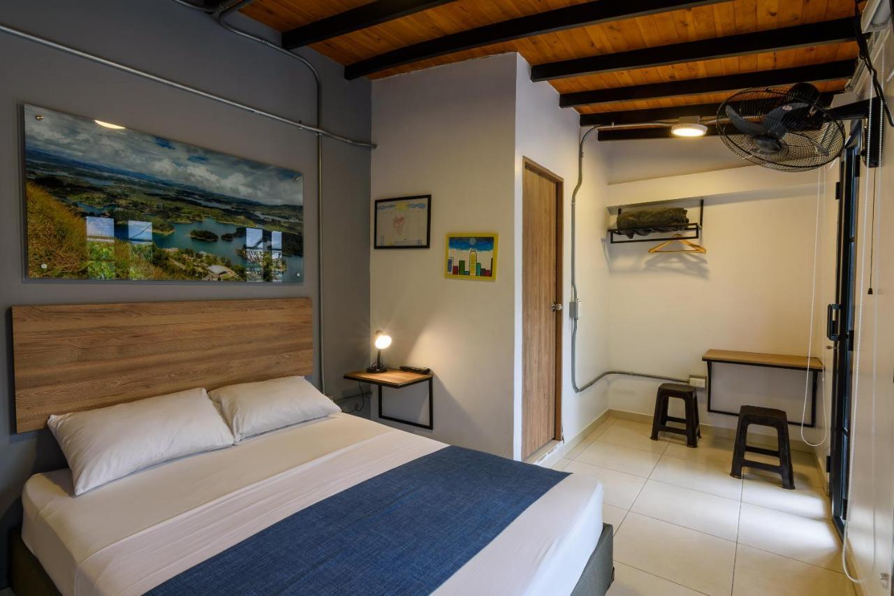Med la palma Hotell Medellín Eksteriør bilde
