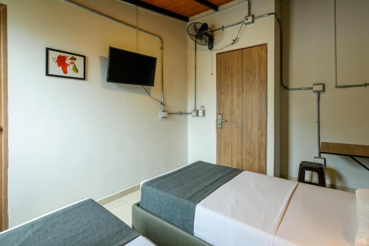 Med la palma Hotell Medellín Eksteriør bilde