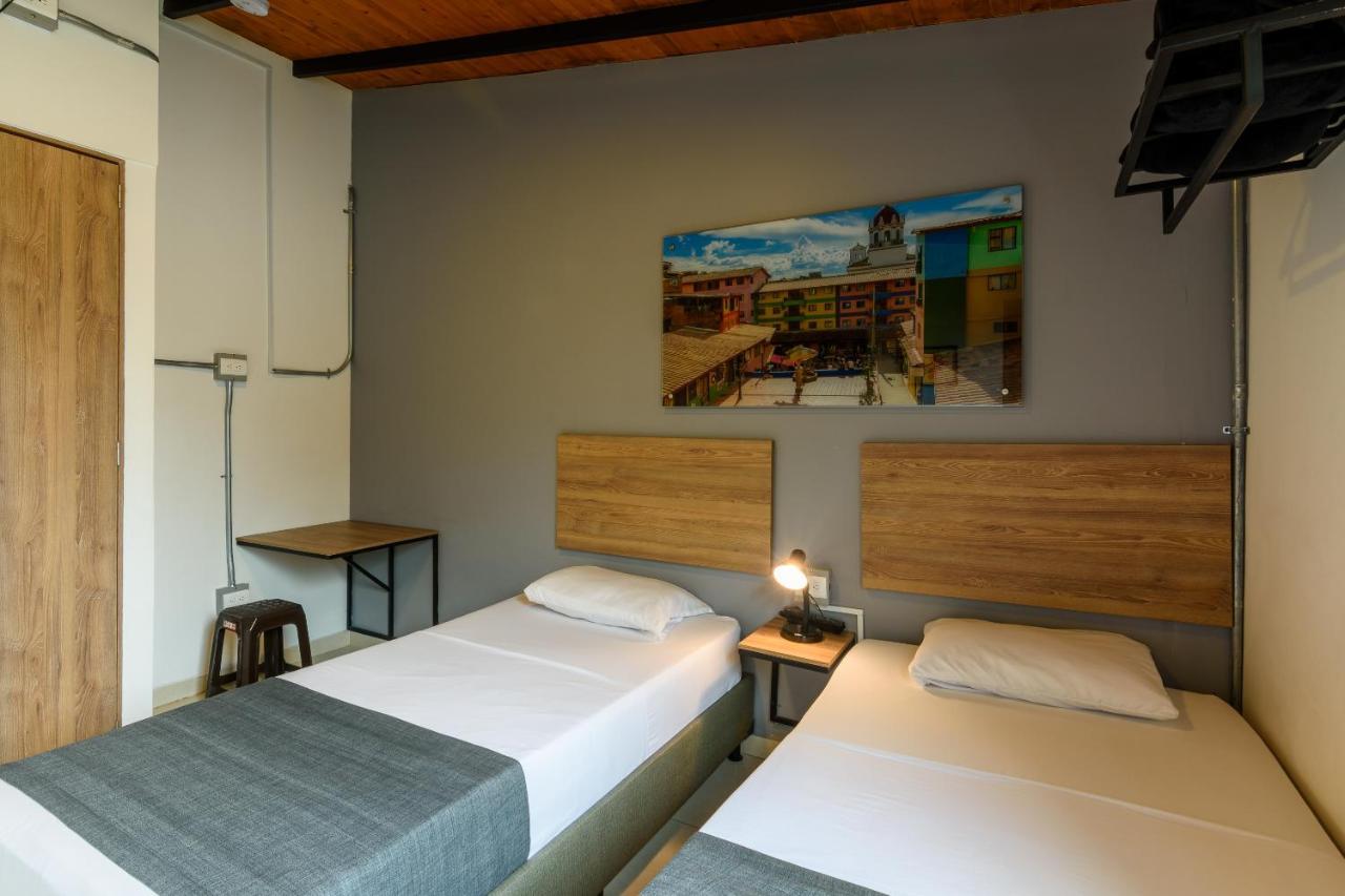 Med la palma Hotell Medellín Eksteriør bilde
