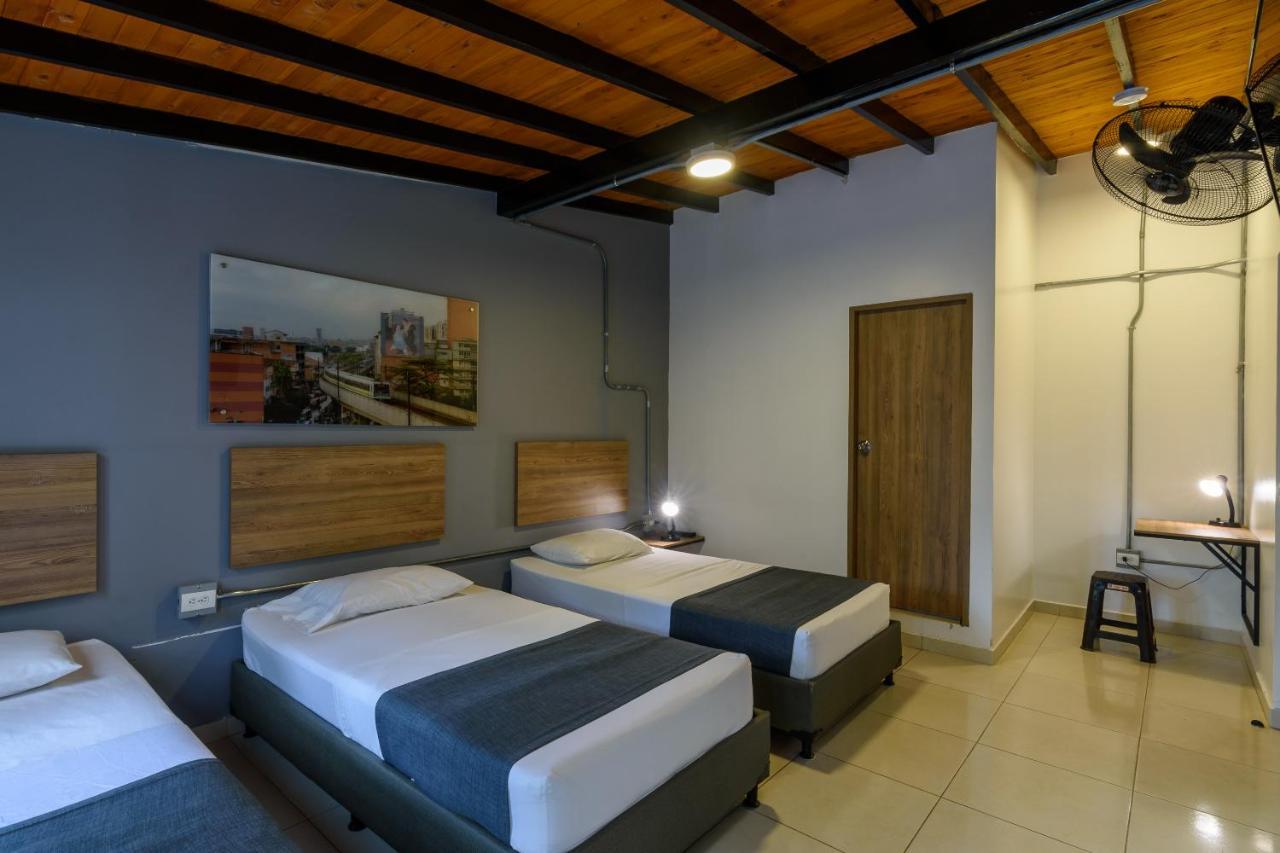 Med la palma Hotell Medellín Eksteriør bilde