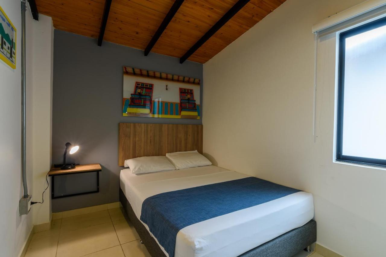 Med la palma Hotell Medellín Eksteriør bilde