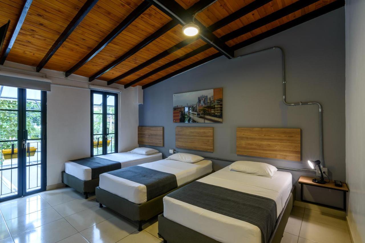 Med la palma Hotell Medellín Eksteriør bilde