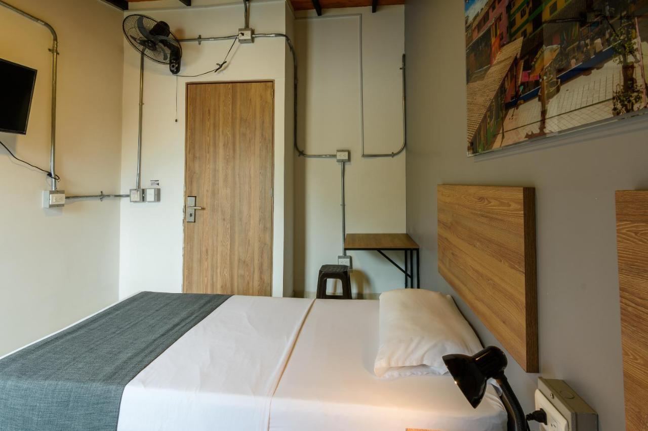 Med la palma Hotell Medellín Eksteriør bilde